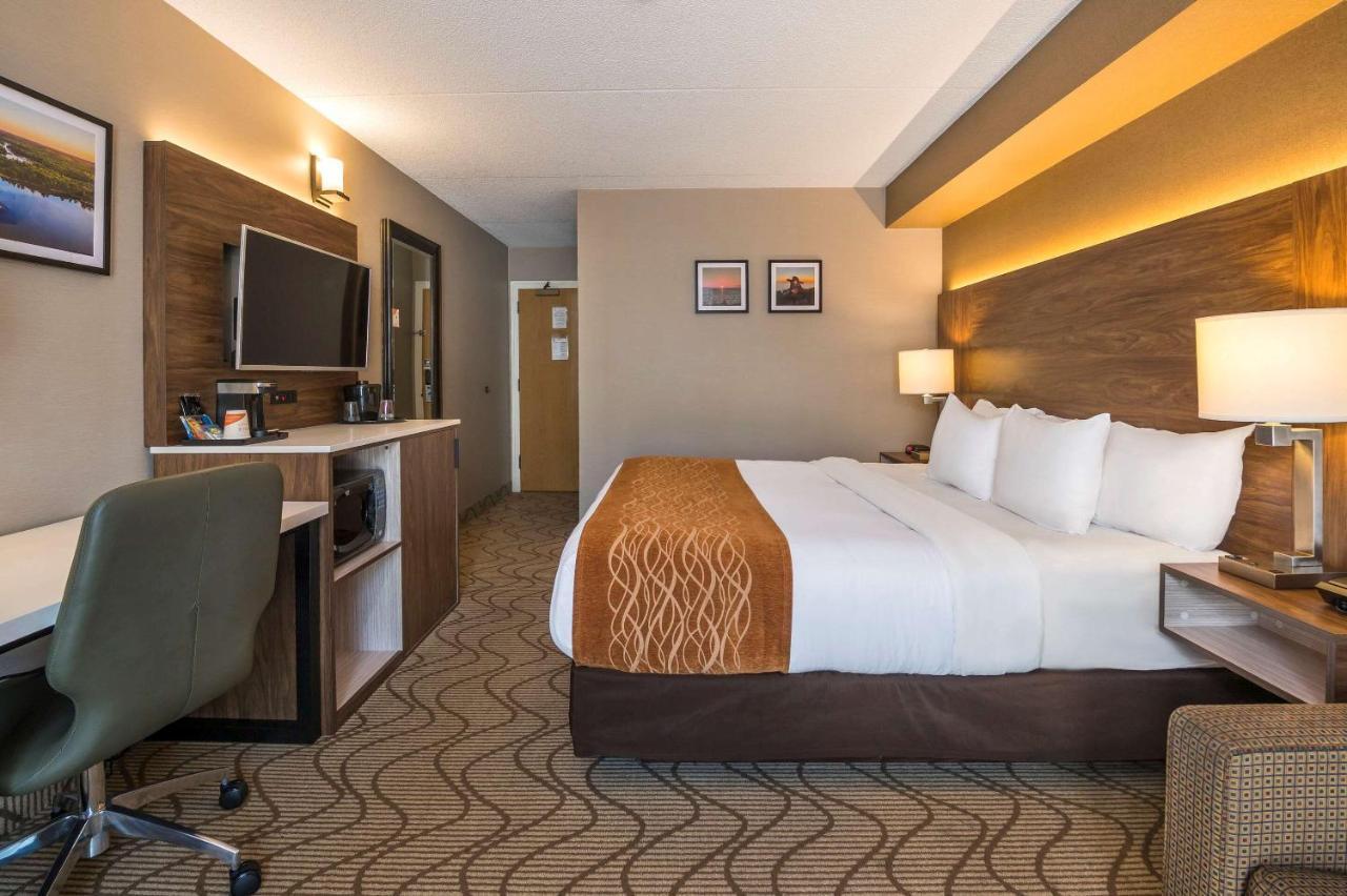 Comfort Inn Lakeshore North Bay Exteriér fotografie